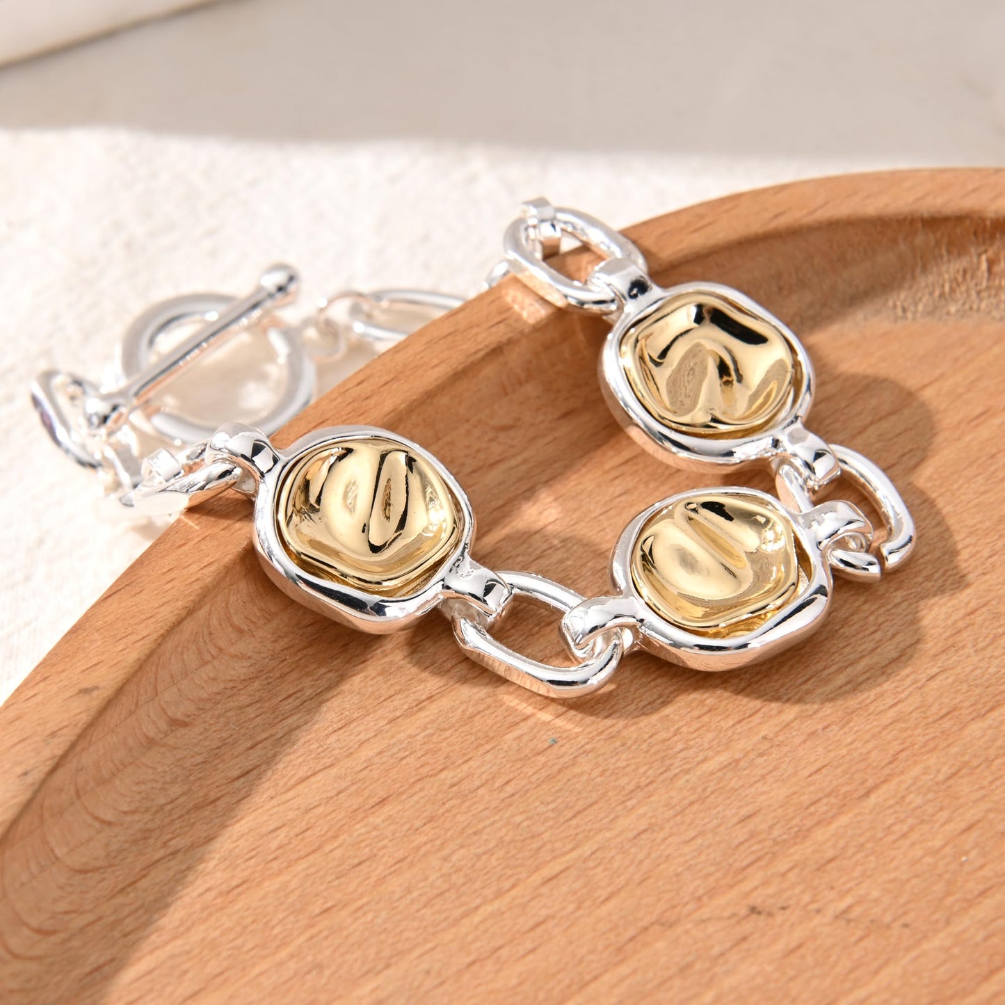 Ginyejly 14K Gold and Silver Plated Special Cain Link with Toggle Clasp Closure in Daily or Party for Women Fashion Jewelry Gifts (round&silver chain)