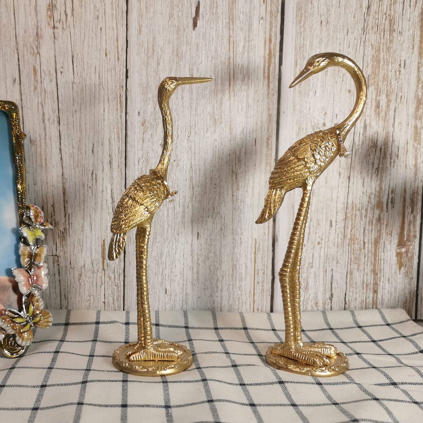 Tricune Metal Crane Ring Holder Stand for Jewelry, Engagement and Wedding Ring Display, Gold Decorative Ornaments Home Decor for Living Room, Bedroom, Desktop, Cabinets