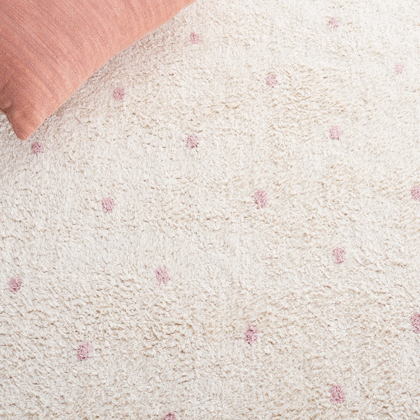 SAFAVIEH Washable Rug Easy Care Collection - 4' x 6', Ivory & Pink, Handmade Cotton, Easy to Clean, Ideal for Foyer, Kitchen, Nursery, Office, Bedroom (ECR212U)
