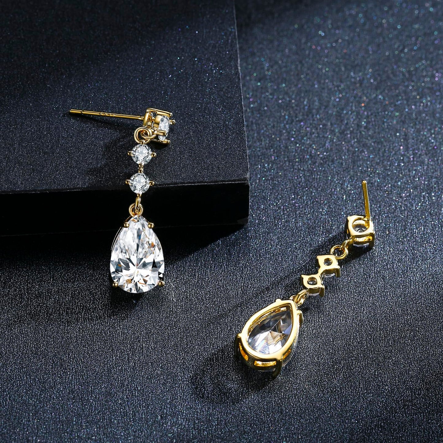 SBLING Cubic Zirconia Teardrop Earrings Wedding Earrings for Brides Bridesmaids, Bridal Dangle Earrings, Teardrop Crystal Drop earrings for Women Jewelry Gifts