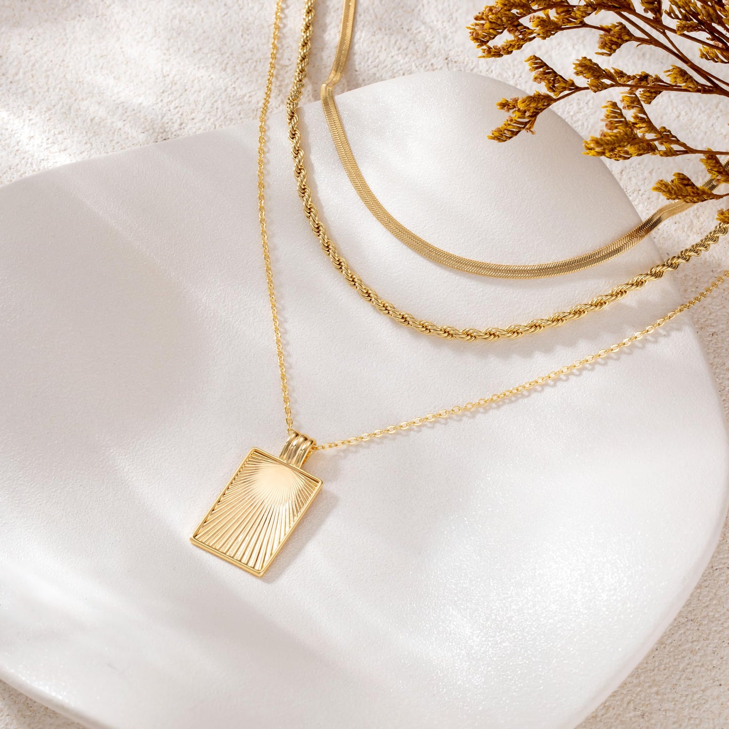 CHESKY Layered Gold Necklaces for Women Trendy, Dainty 14K Gold Plated Square Pendant Necklace Stackble Stacking Necklace Gold Jewelry Set for Women Gifts