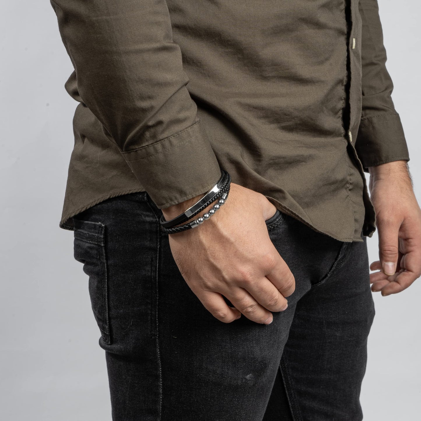 SERASAR Mens Silver Bracelets 23cm Bracelet Men Gift Box Genuine Leather Cowhide Braided Magnetic Clasp Multi Layer Wrap Rope Man Mans Male Band Jewelry Magnet Accessories