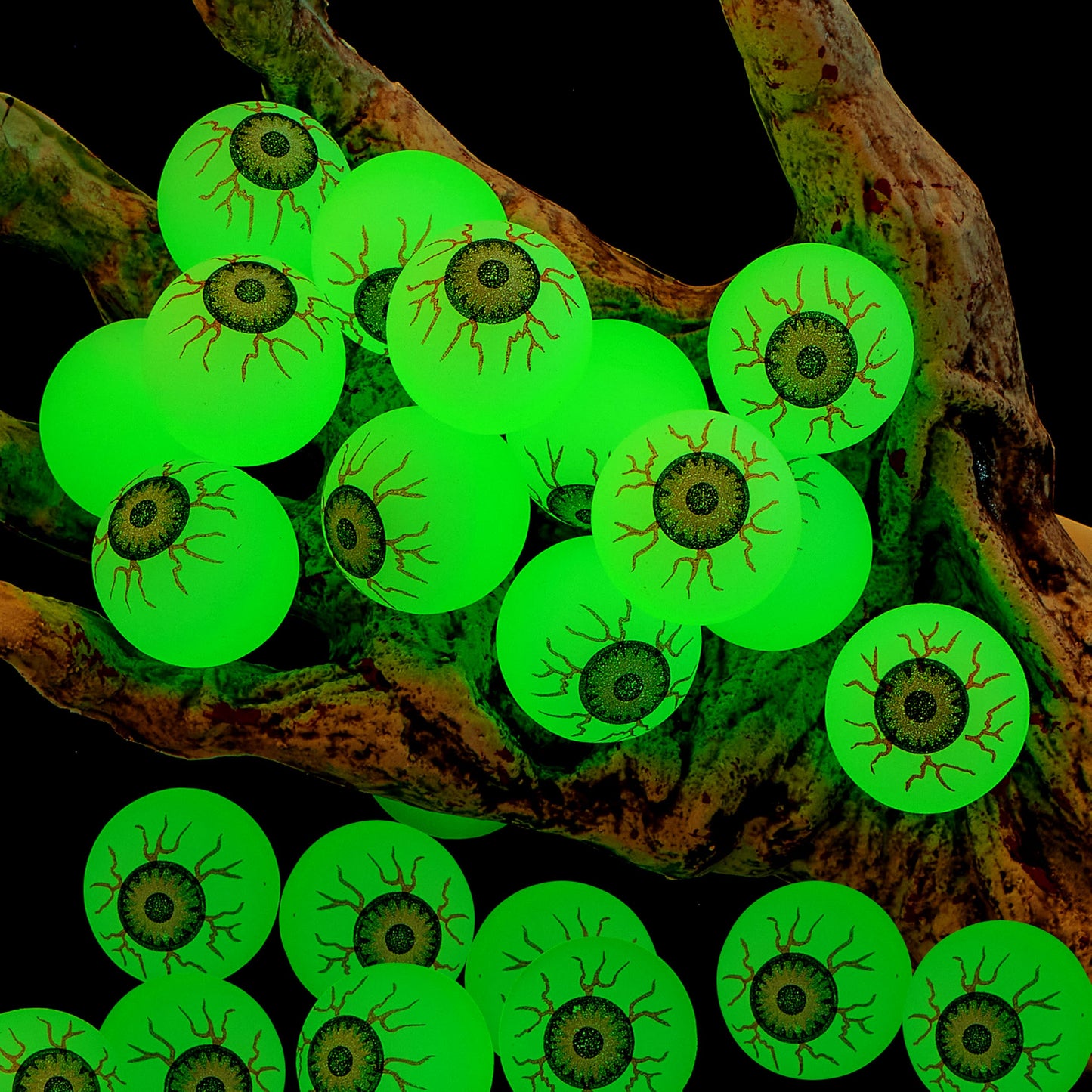 JOYIN 24 PCS Halloween Glow Eyeball Bouncy Balls, Glow in the Dark Bouncing Balls Eyeballs for Halloween Party Favors Game Prizes, Trick or Treating Party Decorations School Classroom Gifts