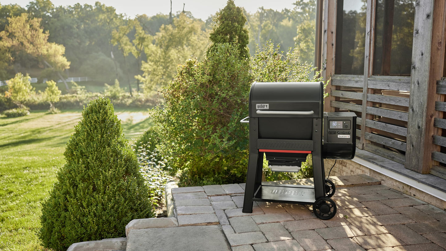 Weber Searwood™ 600 Wood Pellet Smoker Grill – Wi‑Fi & Bluetooth‑Enabled Outdoor Grill for Smoking, Searing, Rapid React PID & Cooking up to 600°F, Black