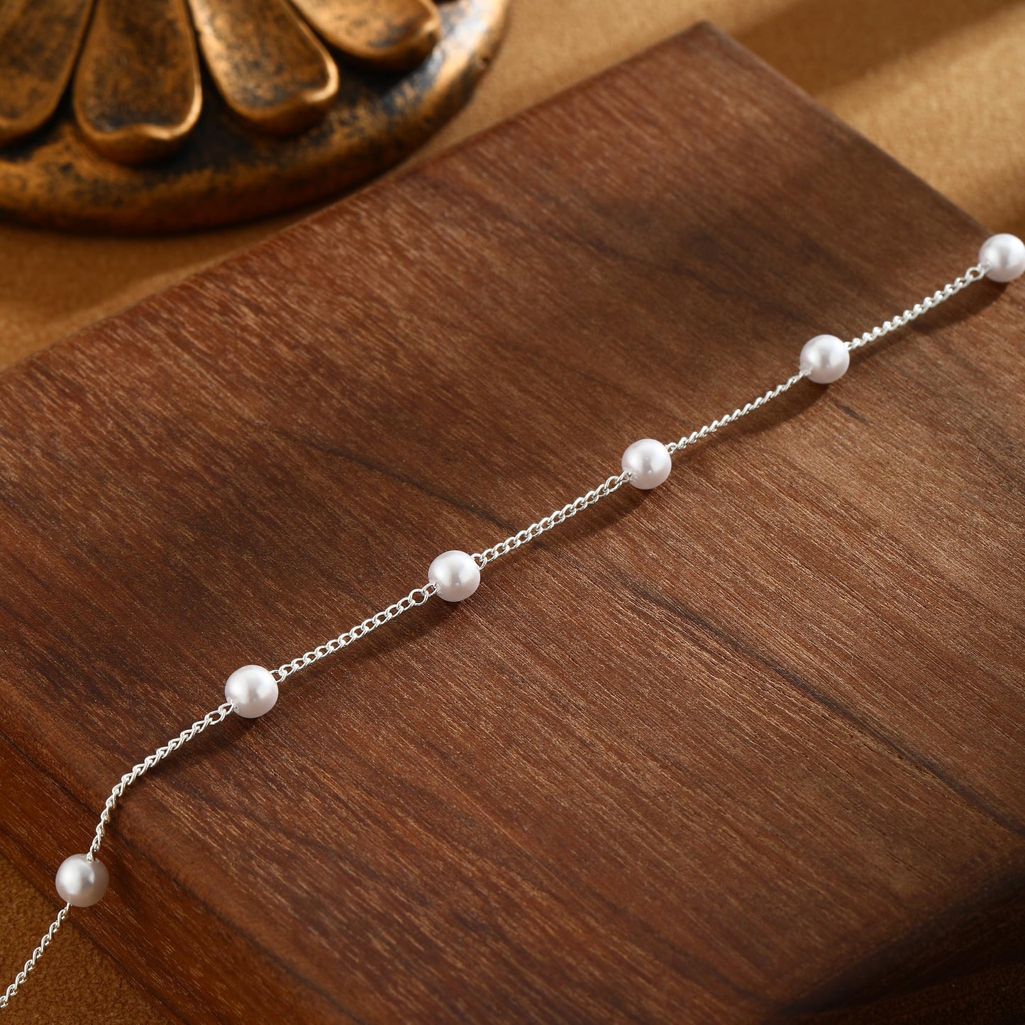 Classic Pearl Necklaces for Women, Silver Pearl Necklace Dainty Pearls Choker Collar De Perlas Para Mujer Elegant Jewelry Wedding Gifts for Her