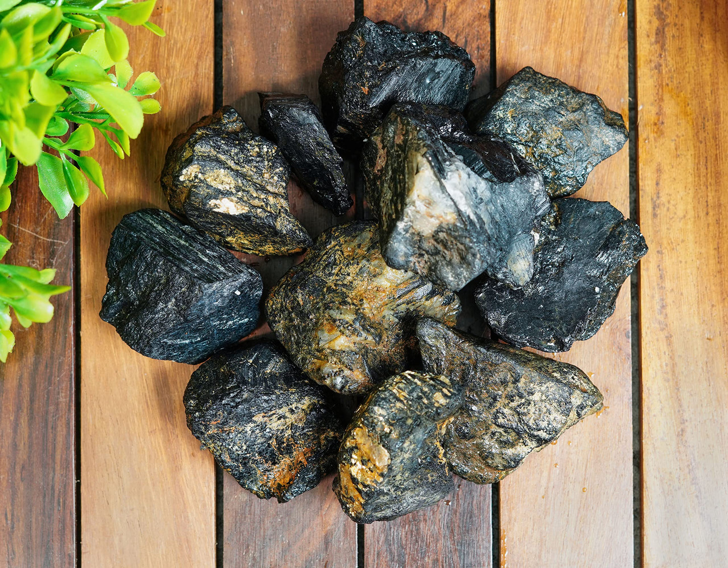 Crocon®1LB Black Agate Rough Bulk Natural Stone Raw Gemstones Tumbling Cabbing Polishing Black Stone Chakra Balancing Reiki Crystals and Healing Stones Good Luck Home Office Decor