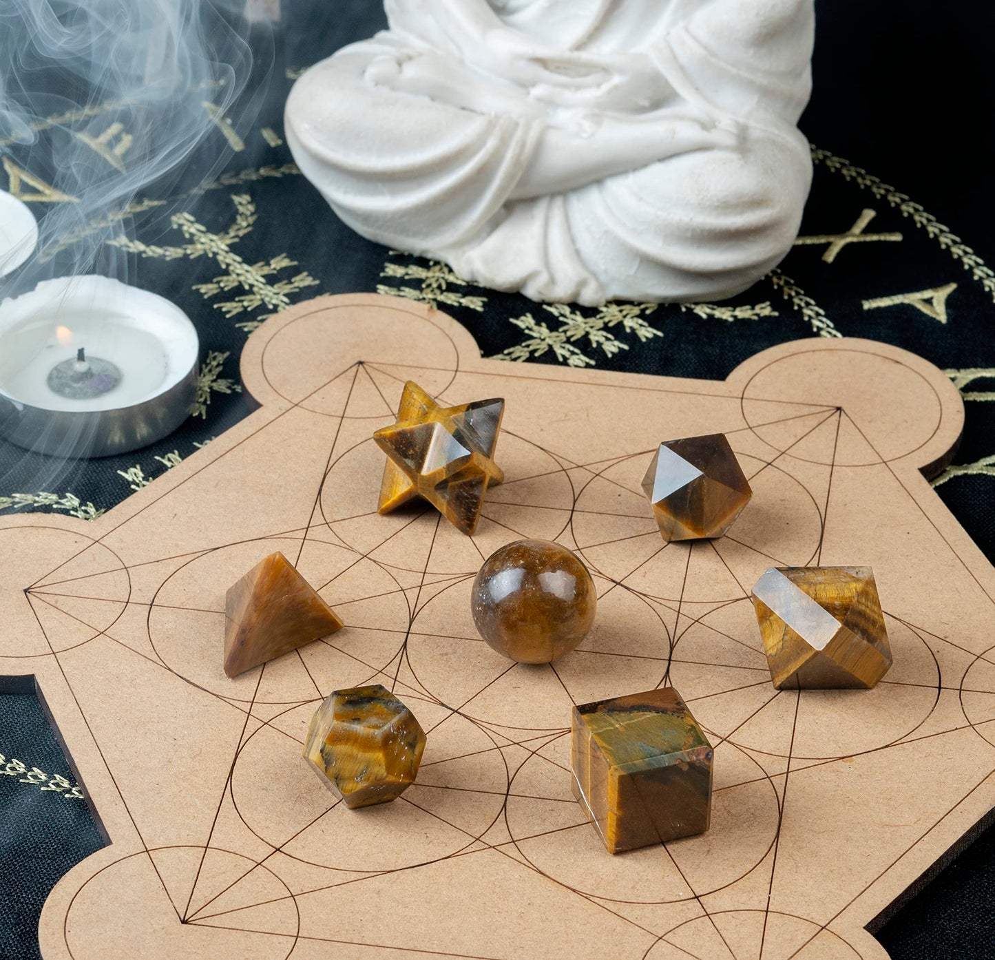 Crocon Tiger Eye 7Pcs Platonic Solids Crystal Geometry Set, Platonic Solids Sacred Geometric Stones for Meditation Reiki Balancing Healing Chakra Stone Cleansing Spiritual Good Luck (15-20 mm)