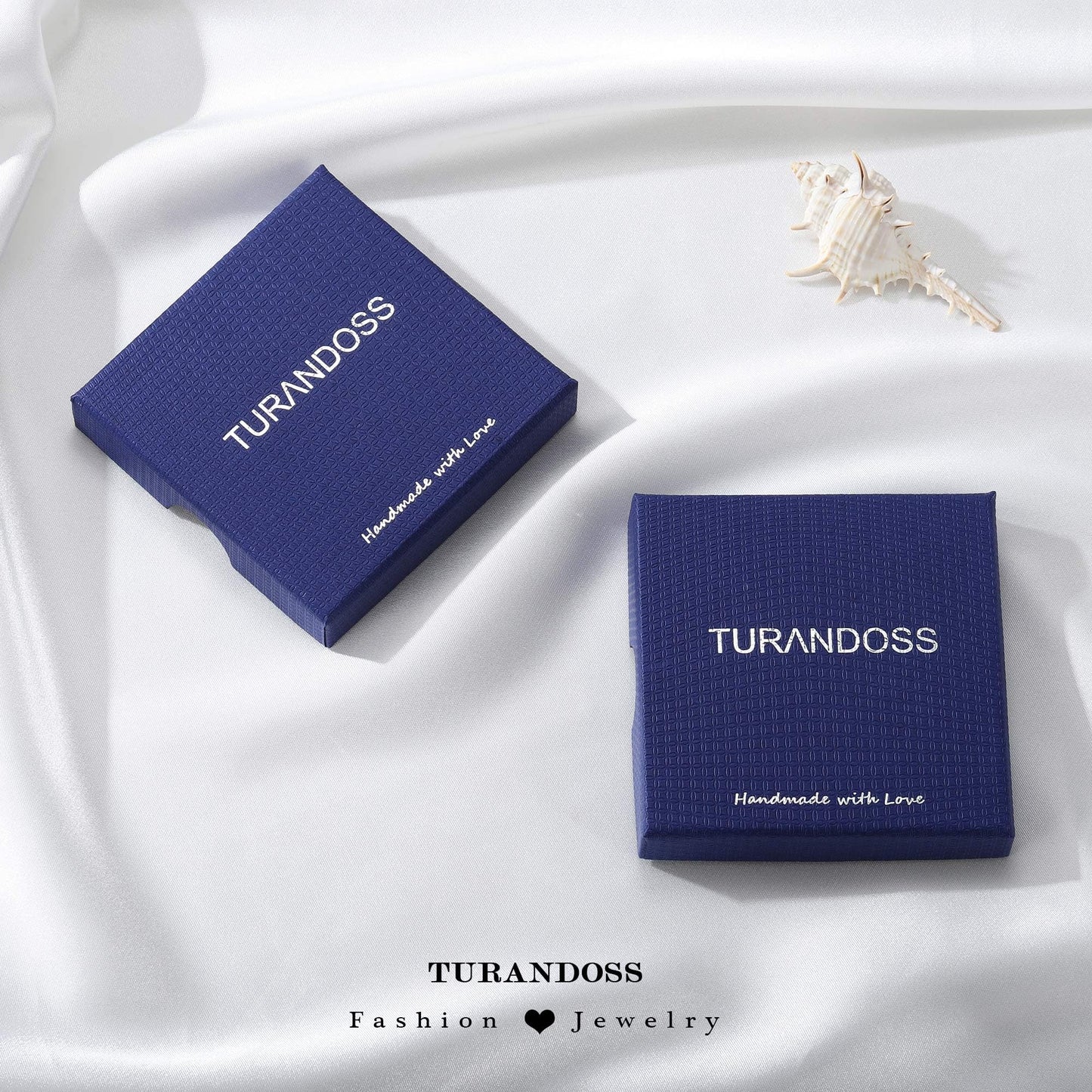 Turandoss Initial Necklaces for Women Trendy, Tiny Heart Initial Q Necklace Dainty Heart Necklaces Tiny Personalized Monogram Name Necklace for Women Jewelry