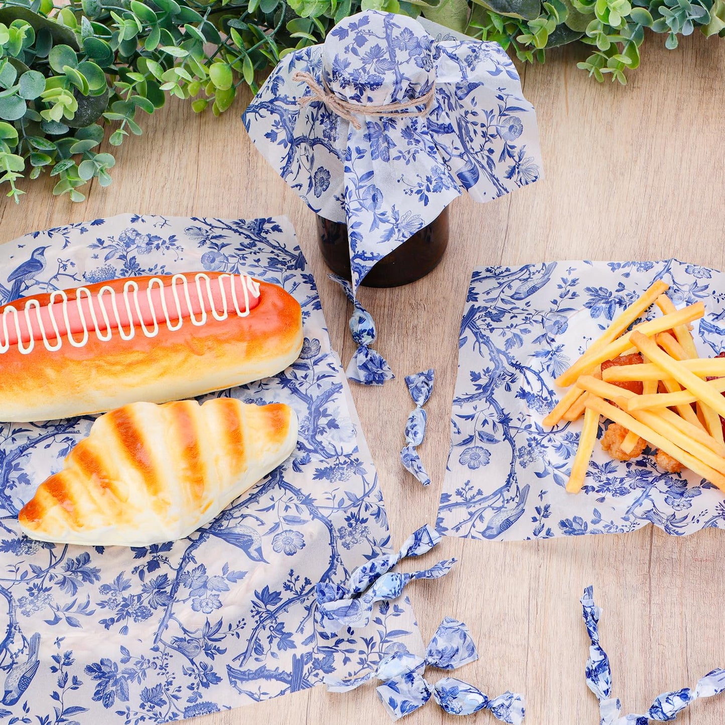 Bravopapier 150Pcs Blue Floral Bird Deli Paper, 9.8 x 8.3in Chinoiserie Floral Bird Grease Proof Food Wrap Paper Liners