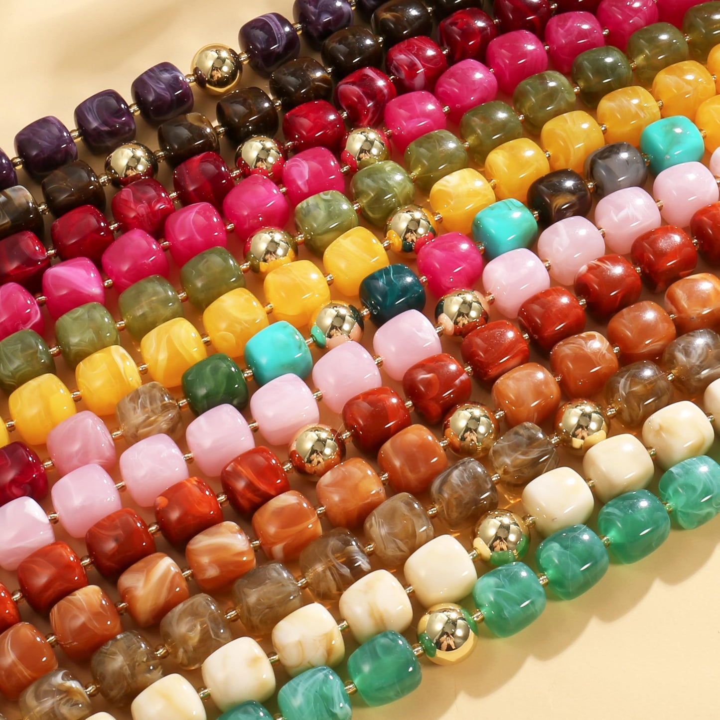BREPINE Smoky Yellow Chunky Necklaces for Women Multicolored Large Square Resin Beads Necklace Trendy Bold Statement Beaded Summer Candy jelly Vacation Choker