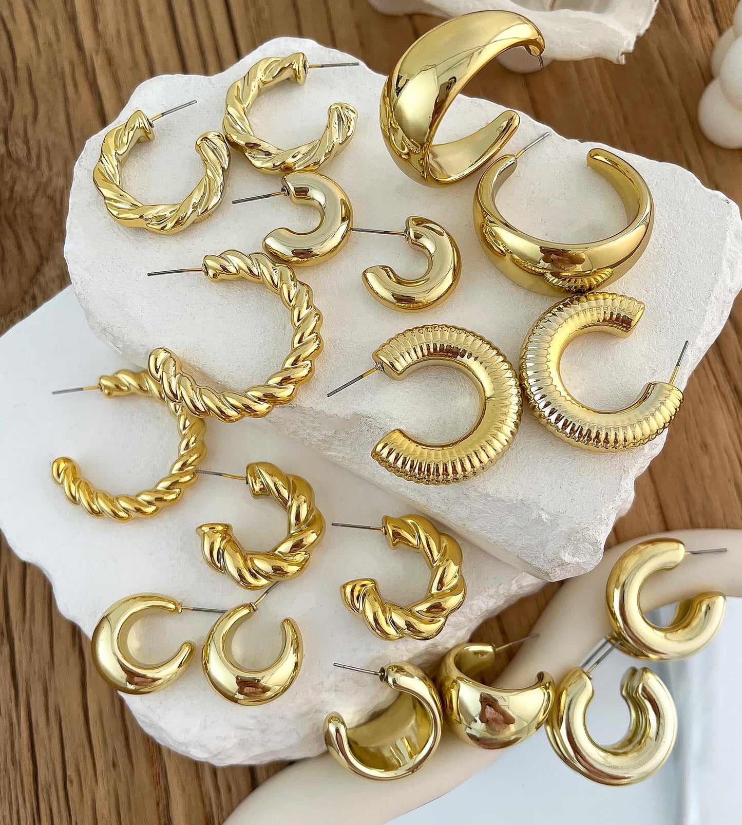 10 Pairs Chunky Gold Earrings for Women, Hypoallergenic Statement Hoops Earring for Multipack, Trendy Gold Chunky Hoop Earrings Jewelry for Gift (F-9 Pairs Gold)