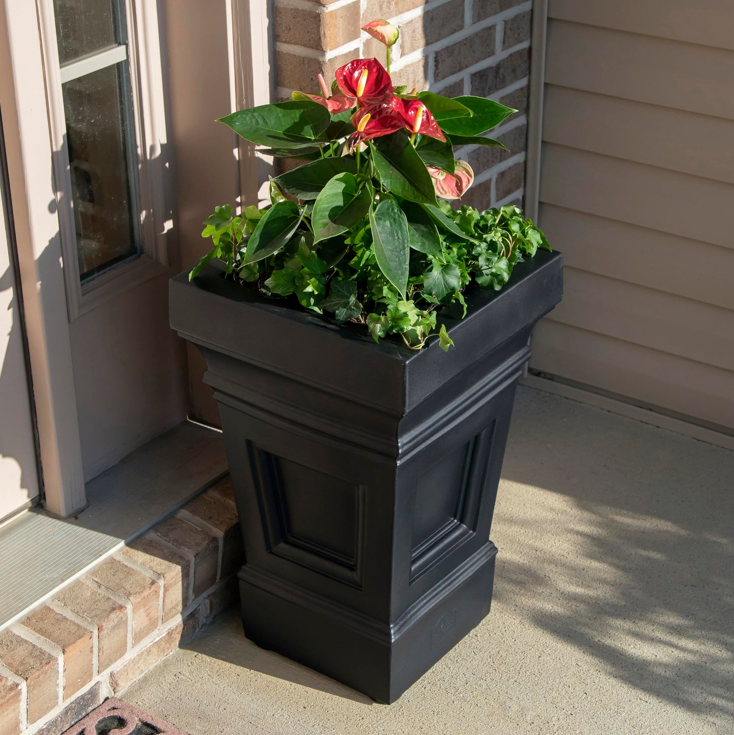 Step2 Atherton Square Planter, Large Planters for Outdoor Plants, Gardening and Flower Pot for Patio or Porch, Efficient Drainage, Durable Plastic, Onyx Black, 2-Pack