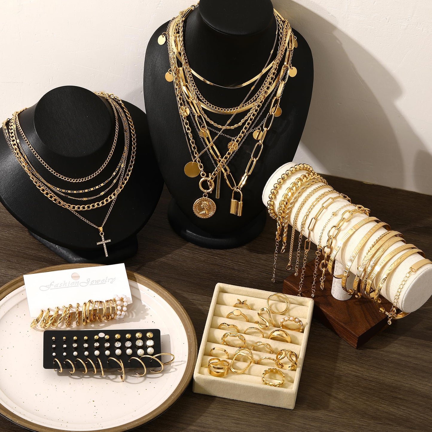 FAXHION 68 Pcs Gold Jewelry Set for Women with 7 Necklace, 17 Bracelet, 5 Hoop Earrings, 15 Stud Earrings, 24 Knuckle Rings for Women Jewelry Set for Women
