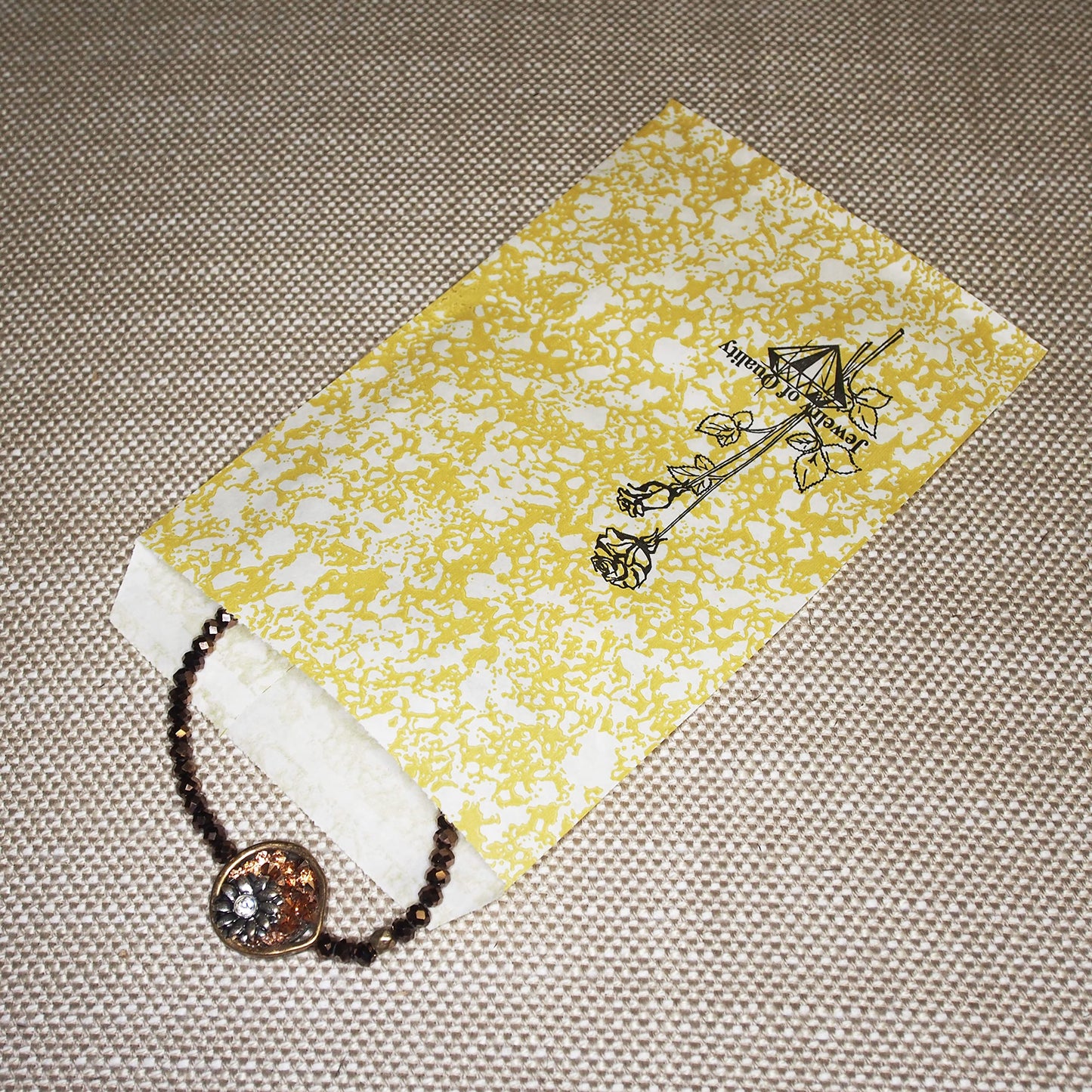 CuteBox Goldtone Jewelry of Quality Flat Paper Gift Bags 100pcs (4" x 6") for Retail, Merchandise, Packaging, Handmade Goods, Arts and Crafts, Outdoor Events, Holidays, Weddings